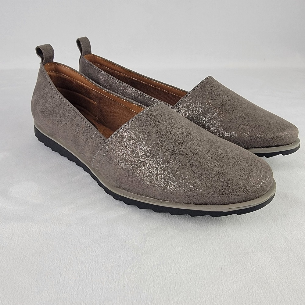 EuroSoft Robyn Smoke Metallic Slip On Loafer Flats Women Size 7 Neutral NEW